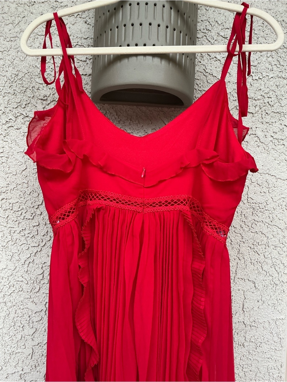 NWT Lulu’s Never a Dull Moment Bright Red Tie-Strap Pleated Midi Dress XS & M - Picture 7 of 11